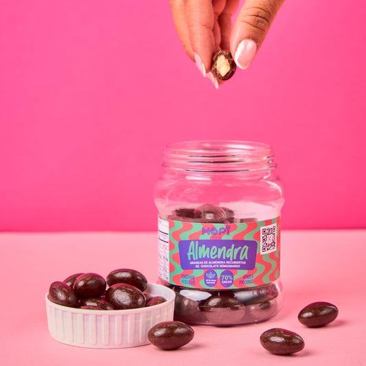 Almendra Recubierta de Chocolate Oscuro - NAHU FOODS COMPANY